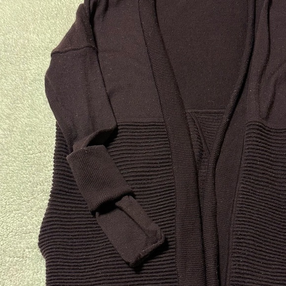 Lululemon Sit In Lotus Wrap Knit Cardigan Sweater Black Cherry Purple - Picture 8 of 15